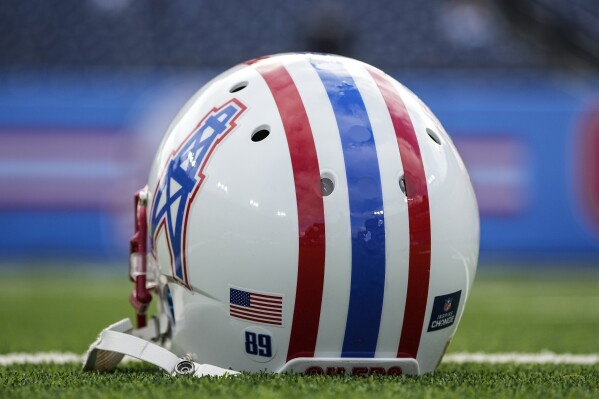 Titans football best sale helmet